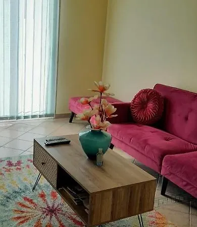 アパート Gemani Rhodes